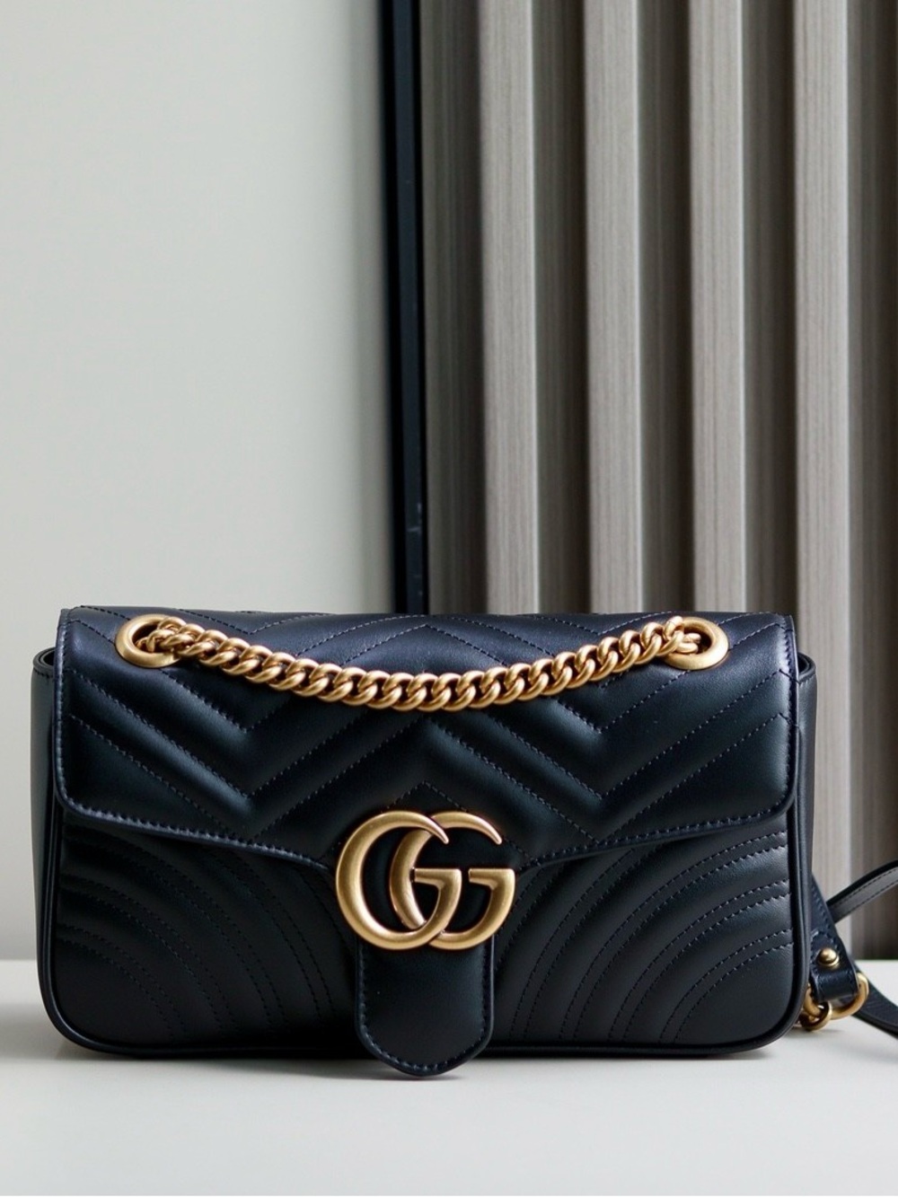 Gucci GG Marmont Medium Black Leather Crossbody Bag